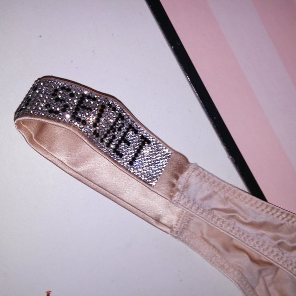 Victoria Secret Panty - Picture 7 of 8